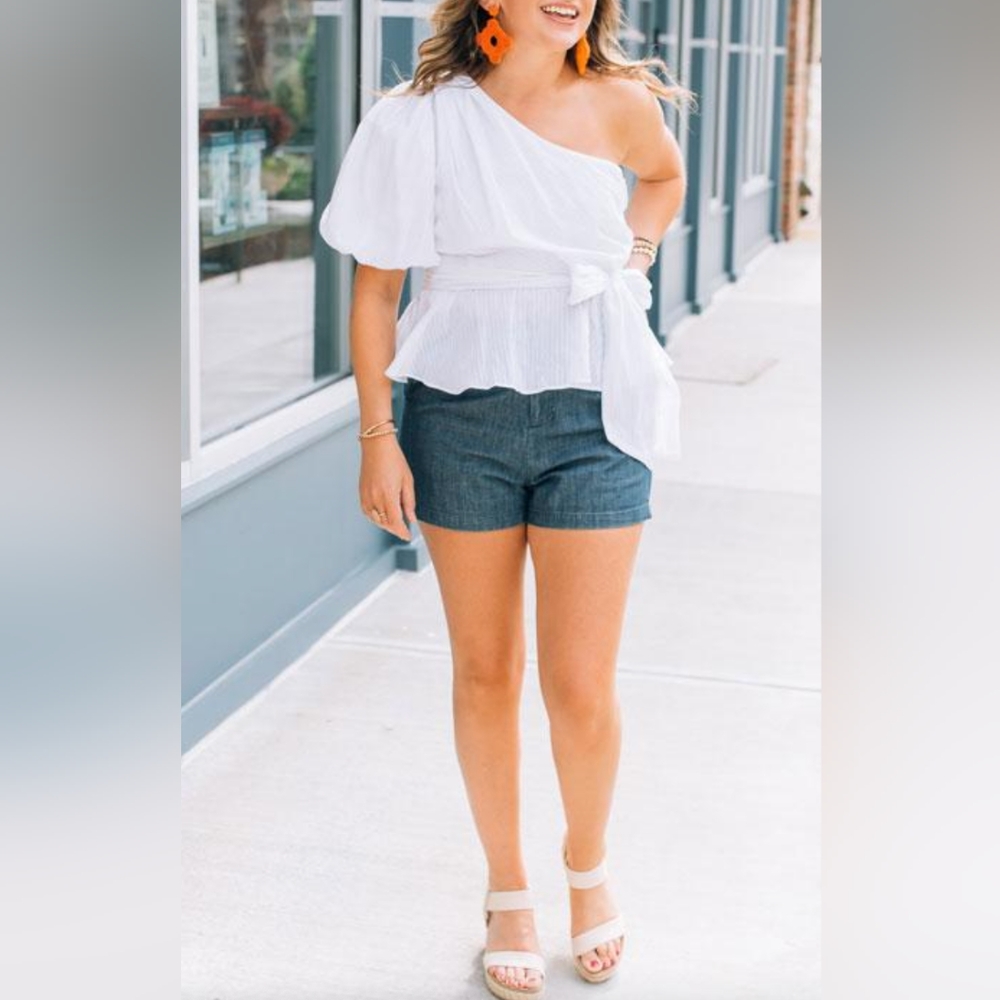 MinkPink White Jessey One Shoulder Top